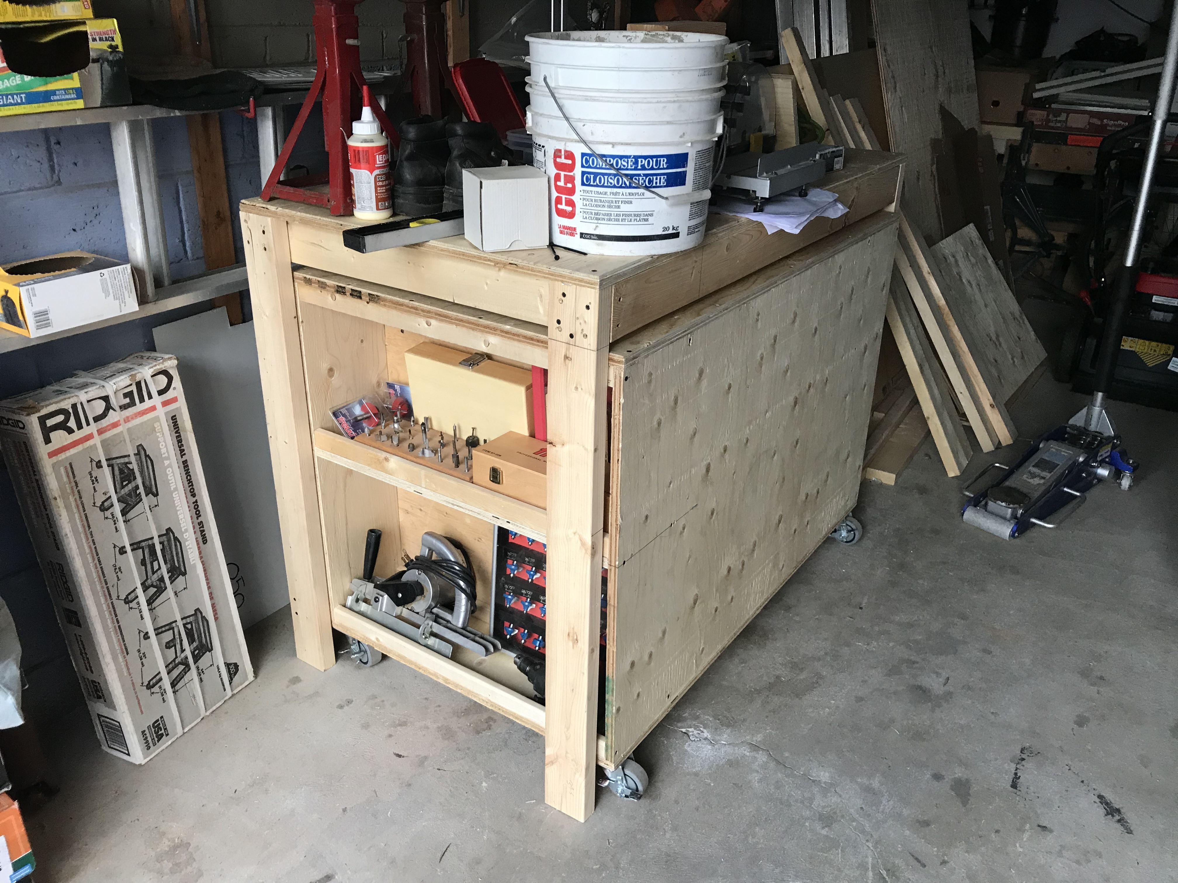 Garage cabinet and table