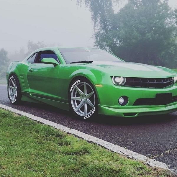 Eiback lowered 5th gen Camaro