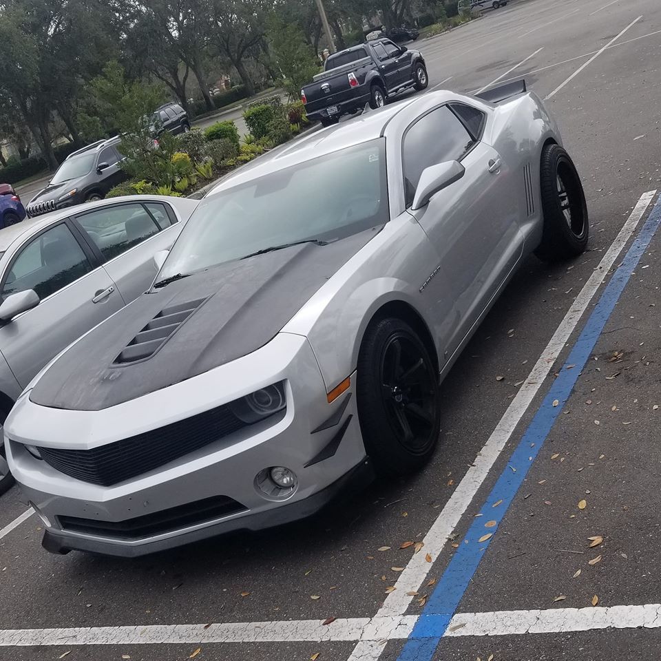 2010 lowered Camaro dropped