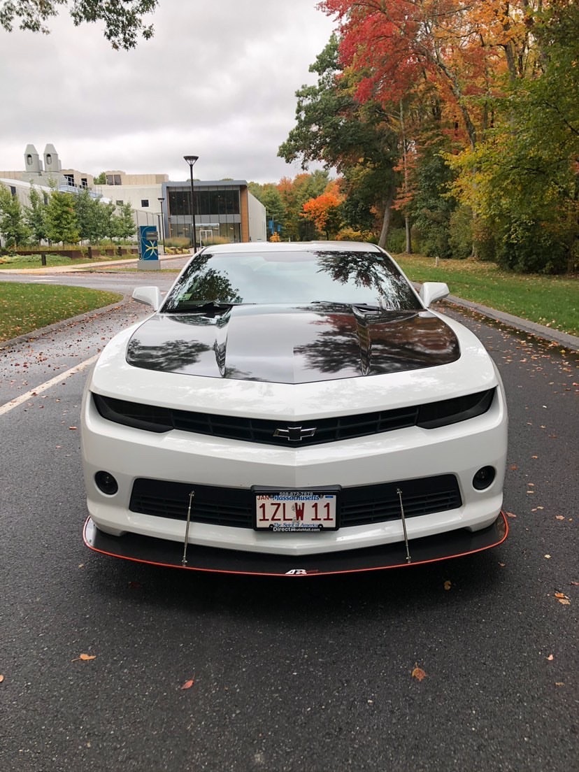 White camaro splitter