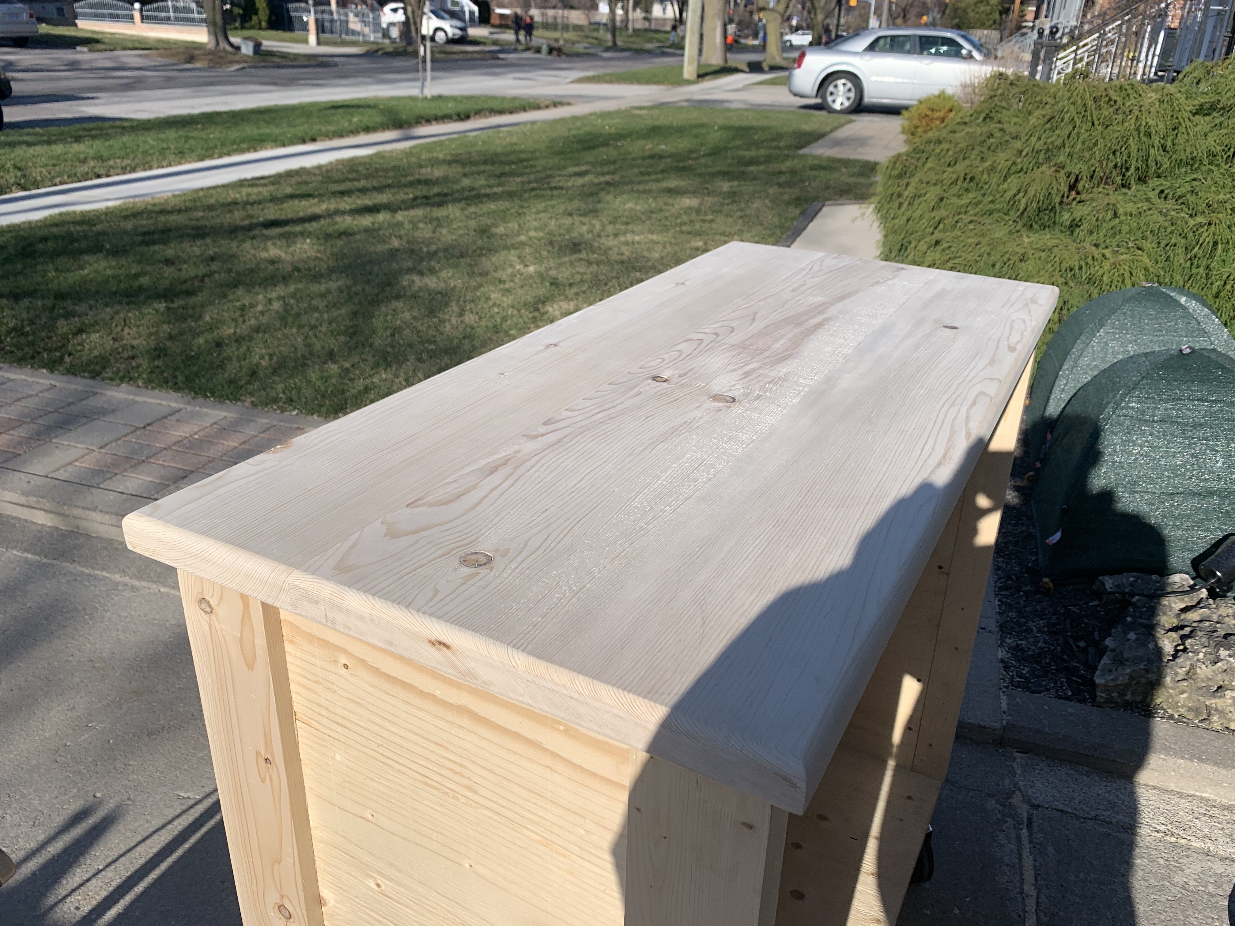 Wooden tool chest out of pine